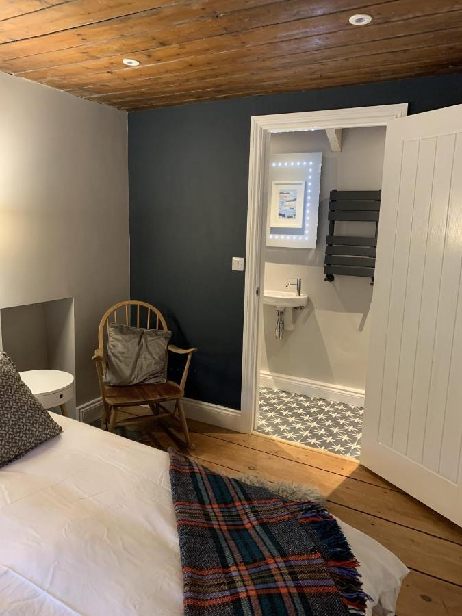Min-Y-Fford Sleeps 6 Plus Pet نيوبورت المظهر الخارجي الصورة